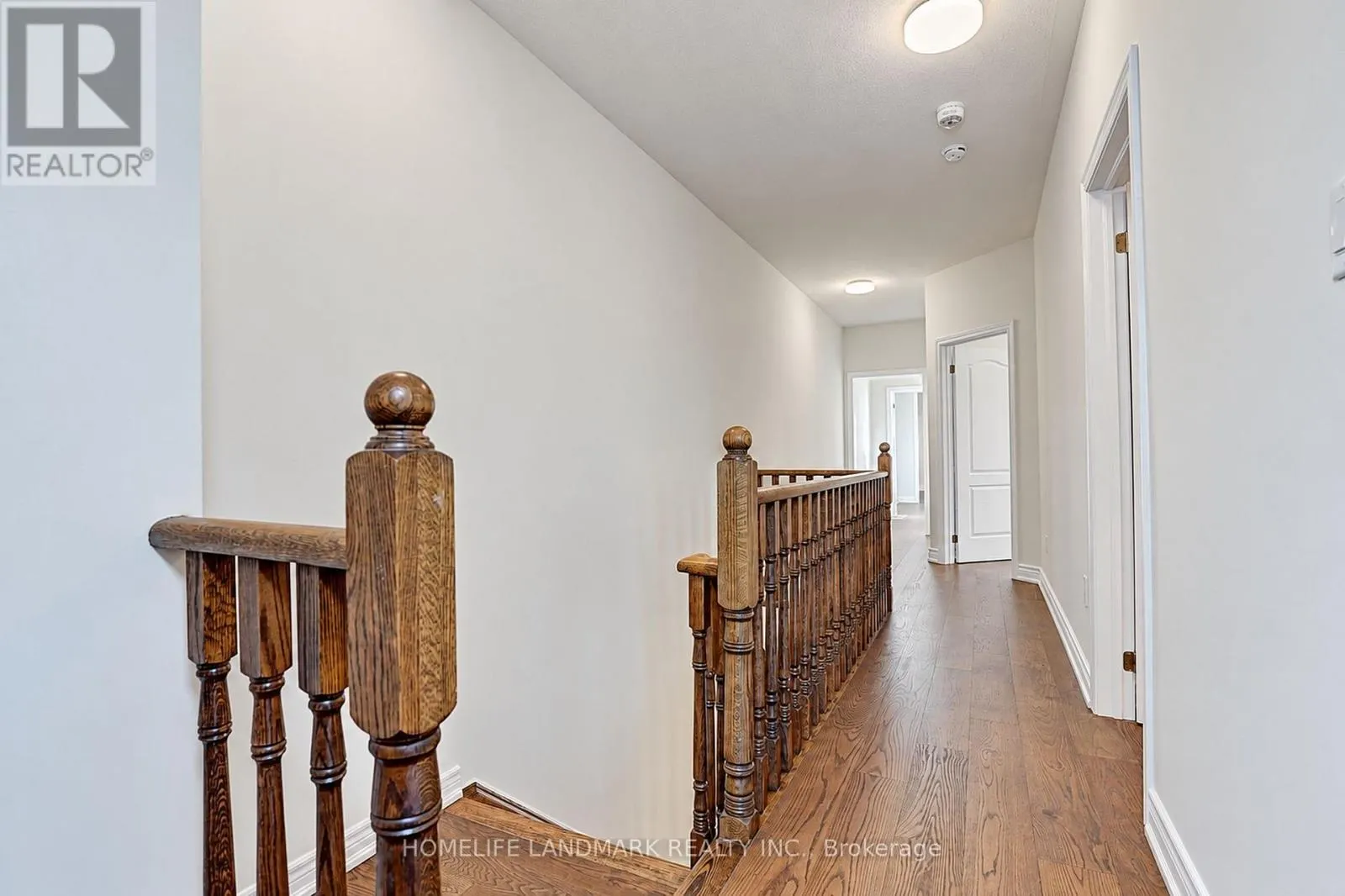 27 APPLEGATE DRIVE
