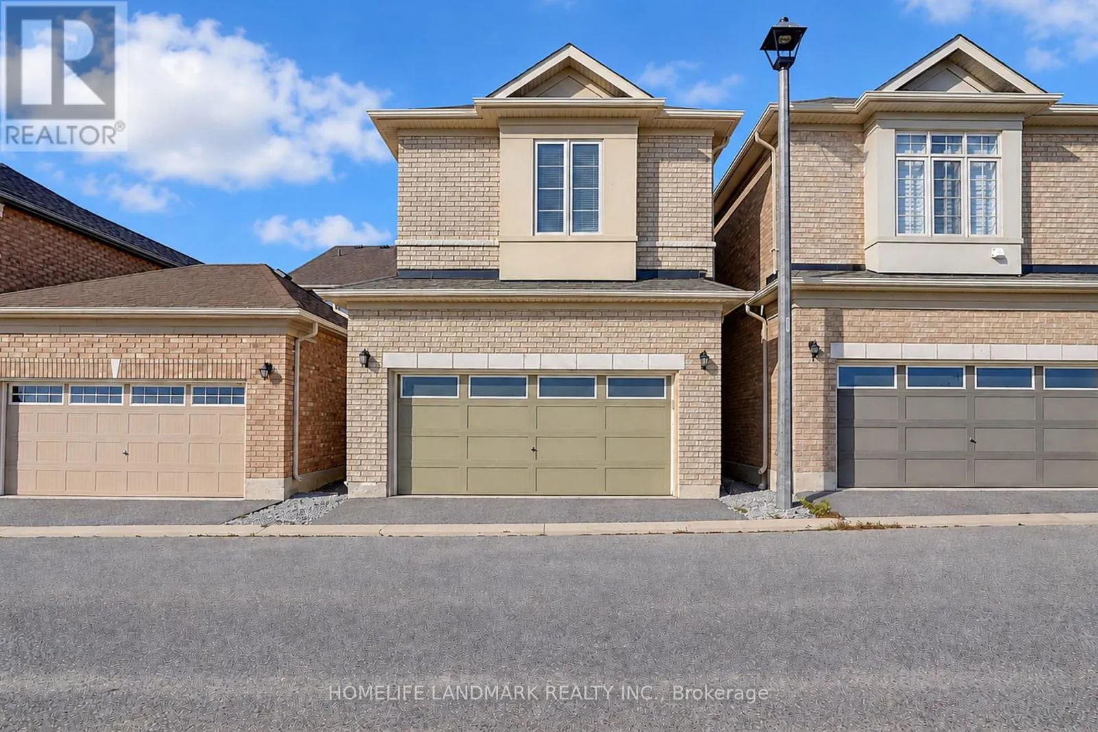 27 APPLEGATE DRIVE