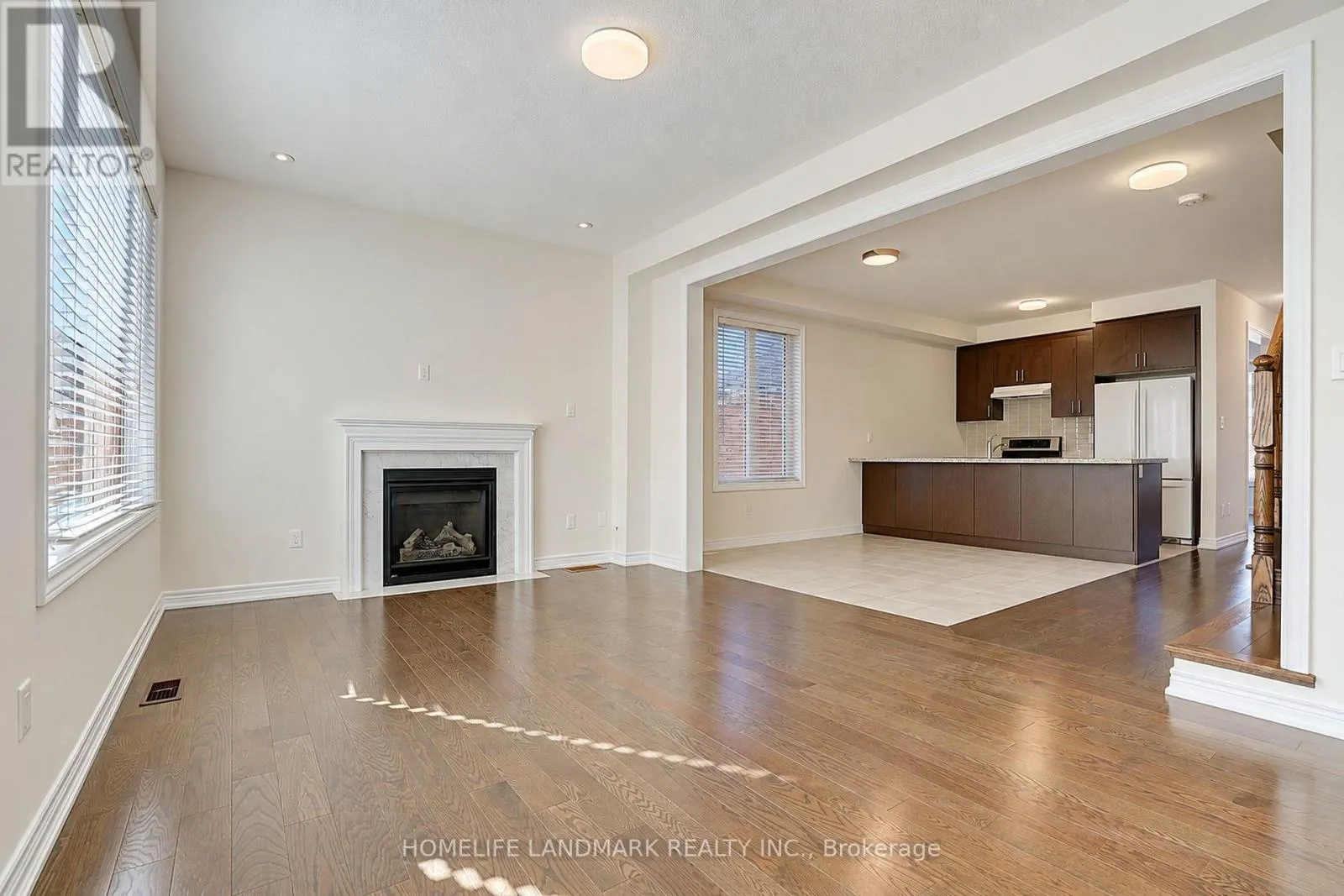 27 APPLEGATE DRIVE