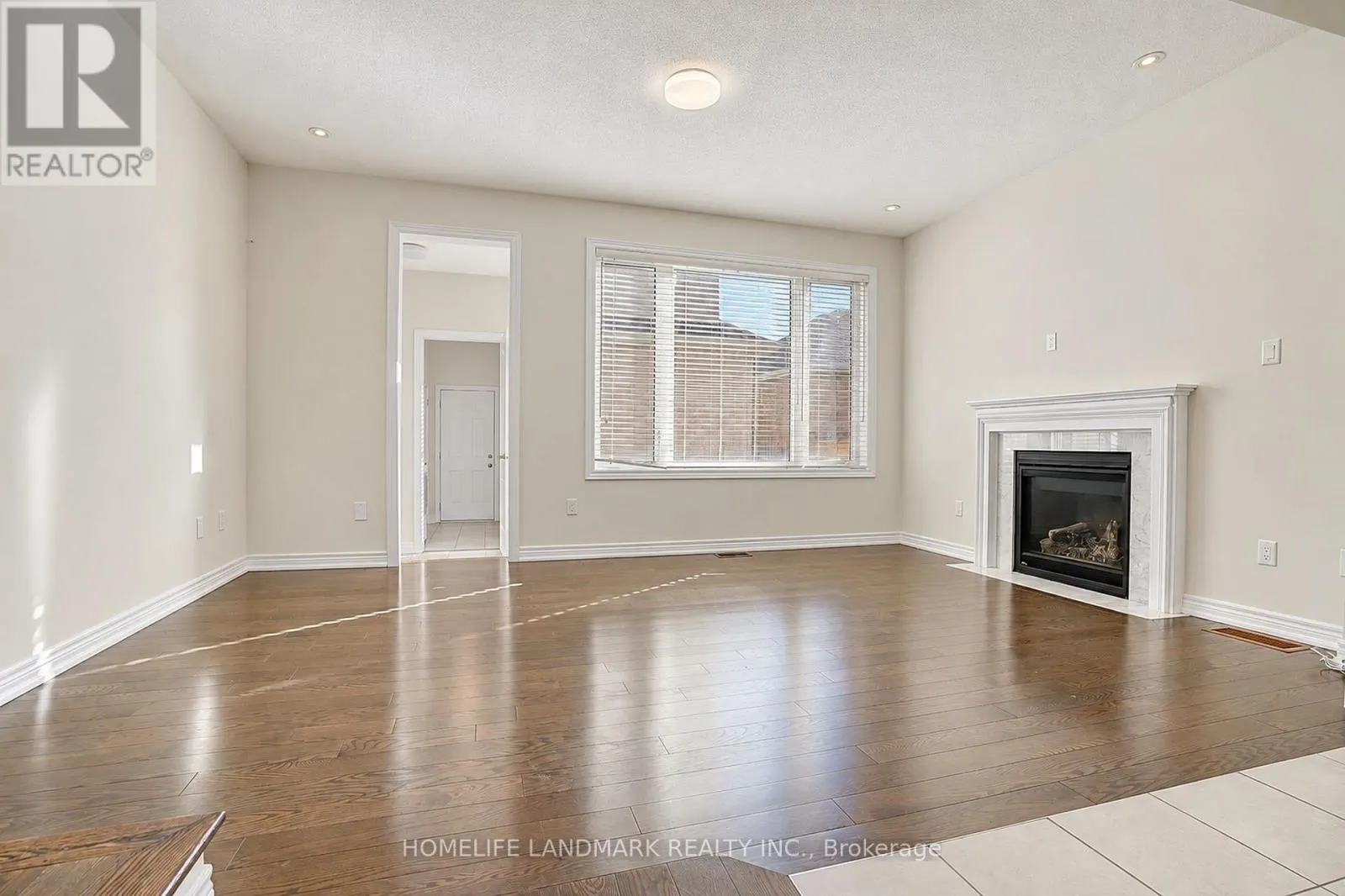 27 APPLEGATE DRIVE