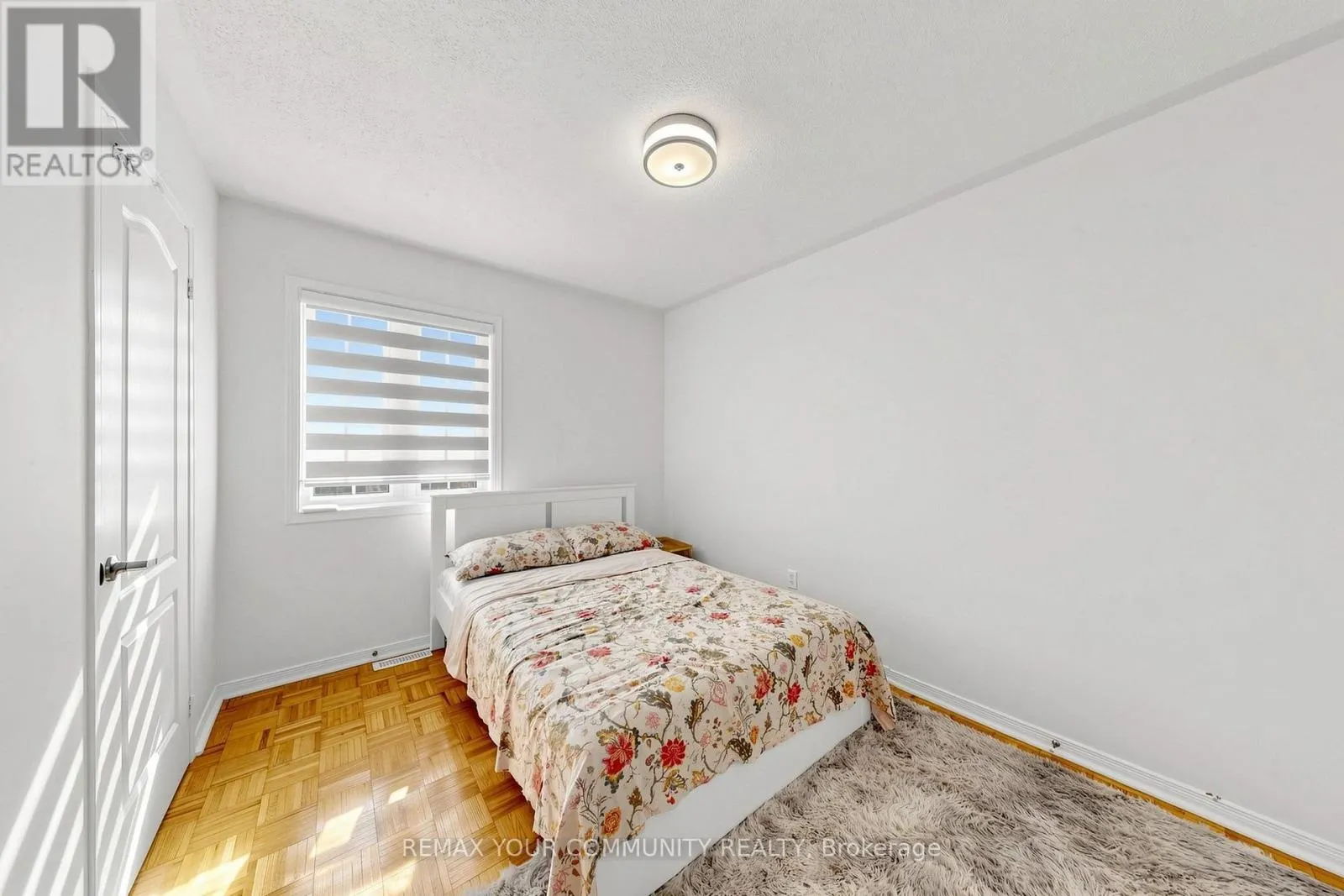 15 BENJAMIN HOOD CRESCENT