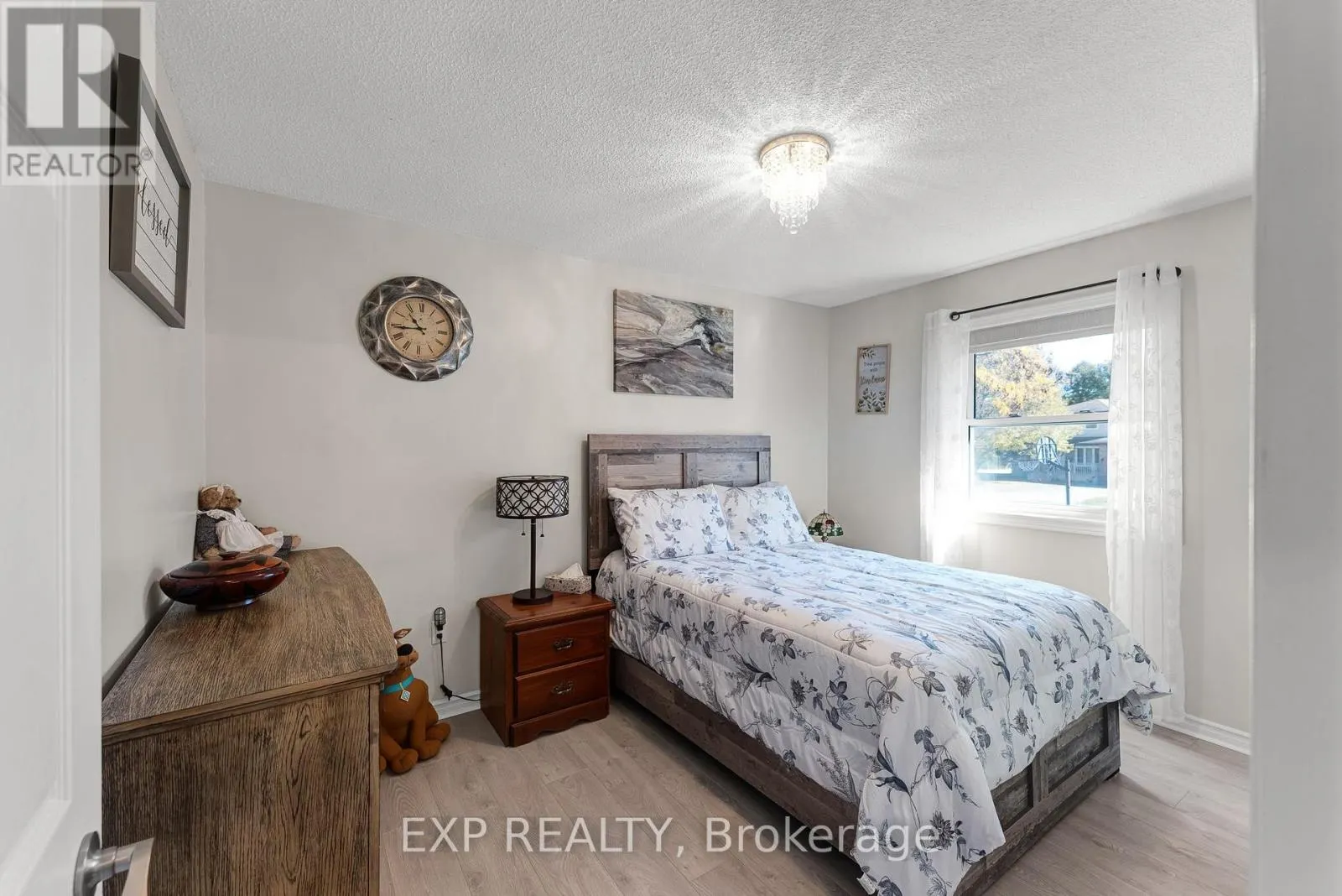 4 BURBANK CIRCLE