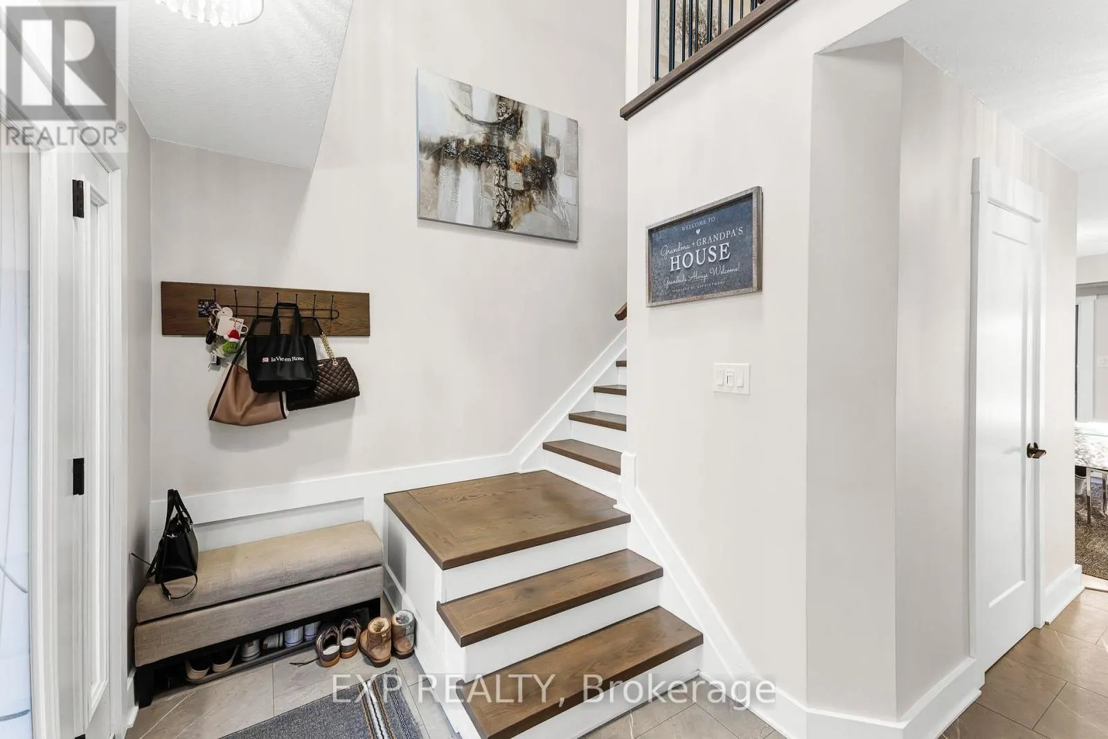 21 - 131 GREEN BRIAR ROAD