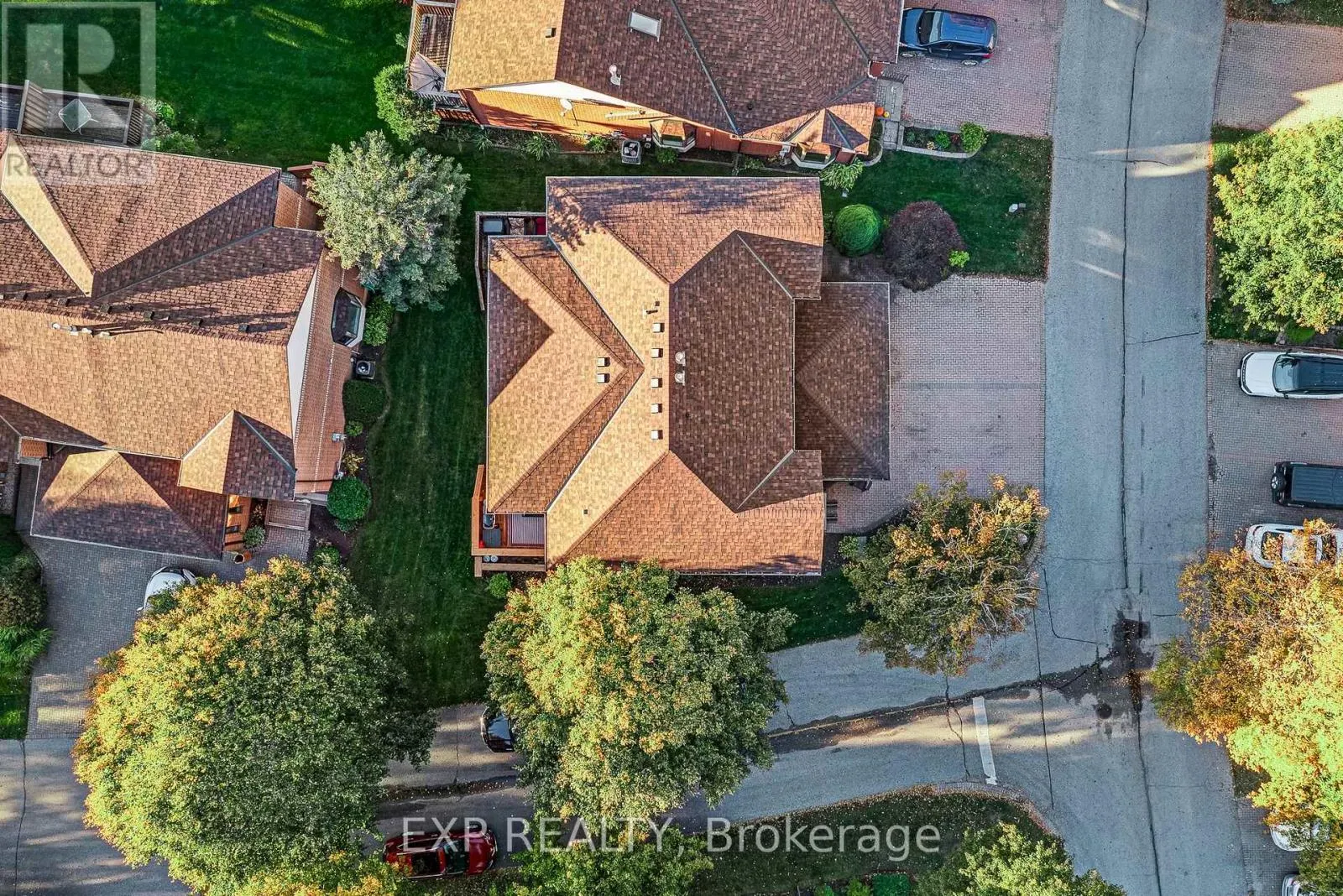 21 - 131 GREEN BRIAR ROAD