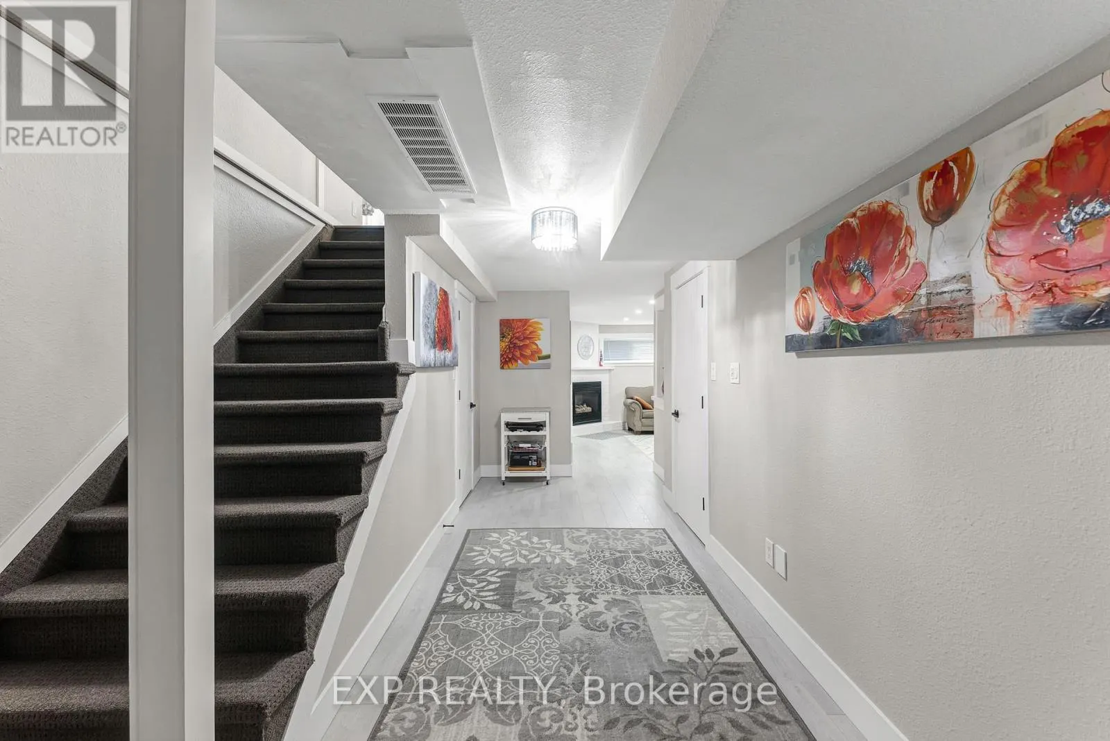 21 - 131 GREEN BRIAR ROAD