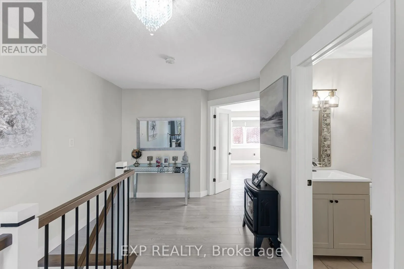 21 - 131 GREEN BRIAR ROAD