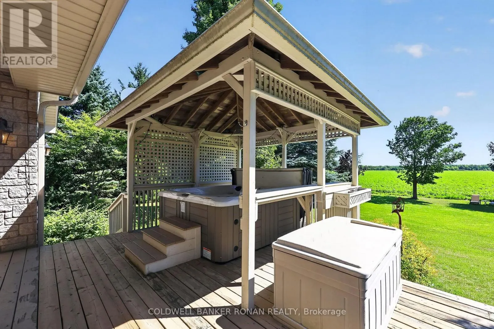 128 DENNEY DRIVE