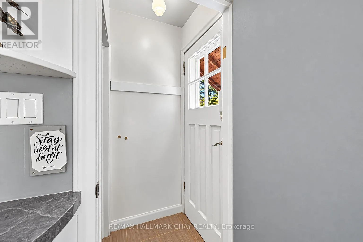 90 ROXBOROUGH ROAD