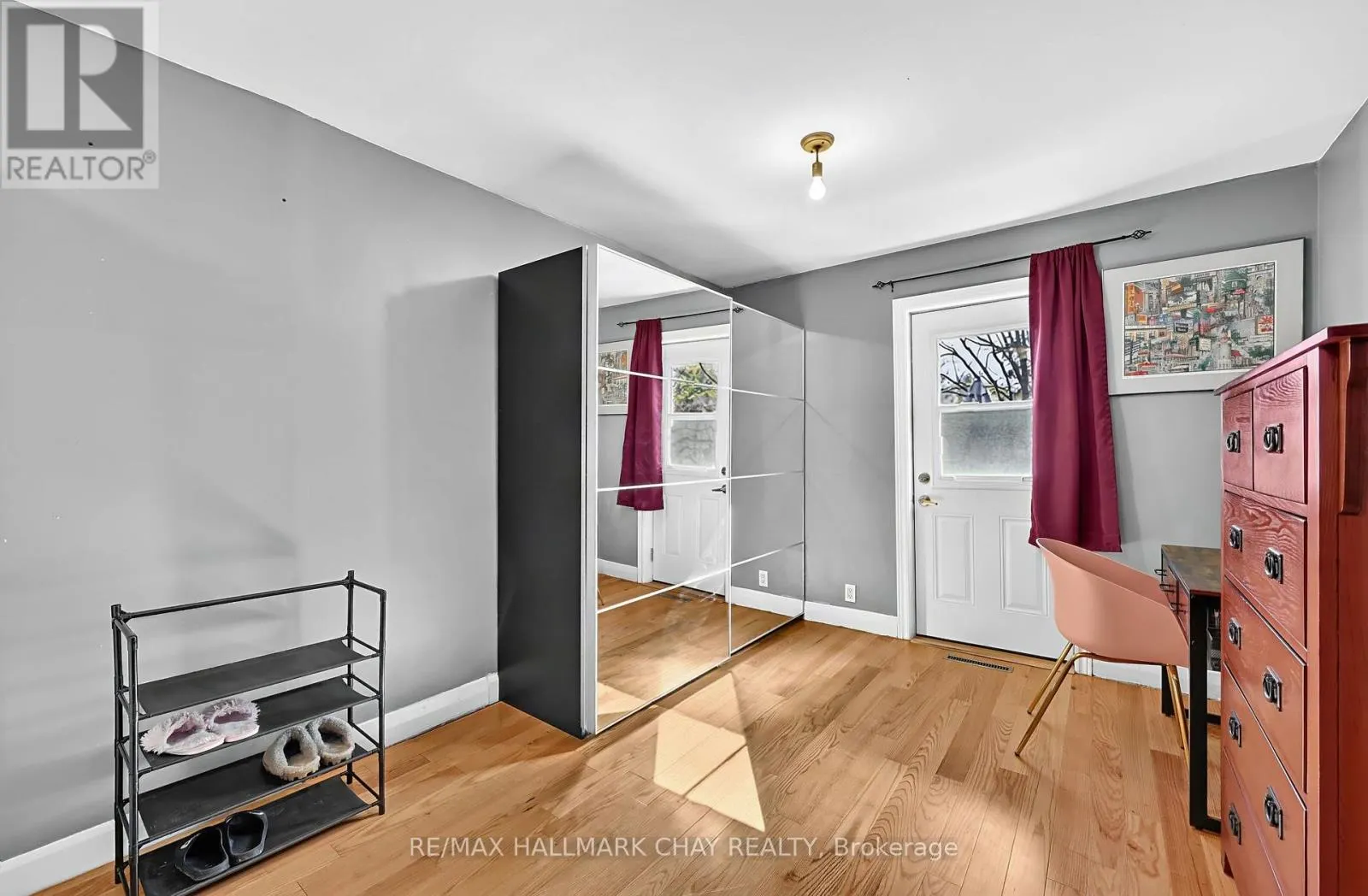 90 ROXBOROUGH ROAD