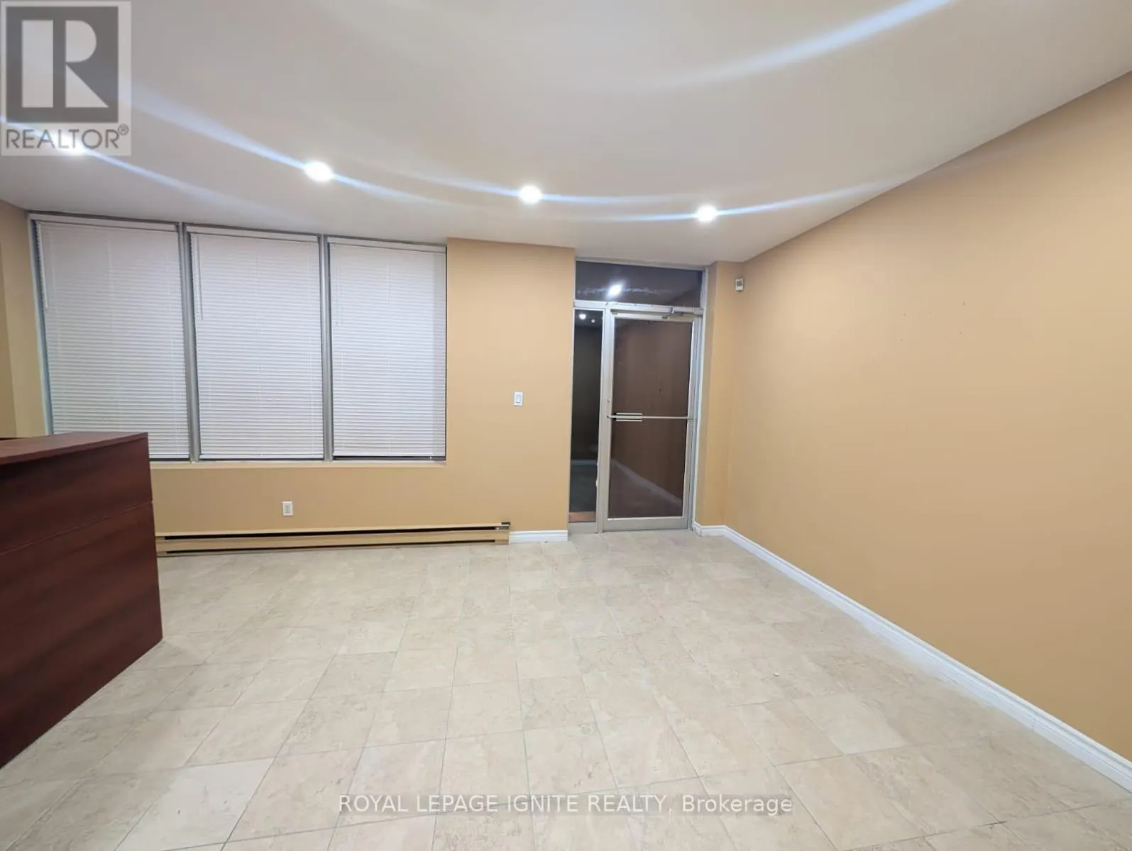 11 - 346 NEWKIRK ROAD