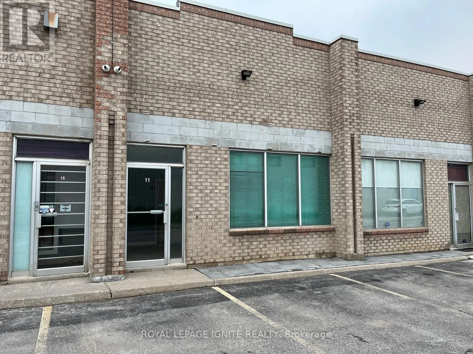 11 - 346 NEWKIRK ROAD