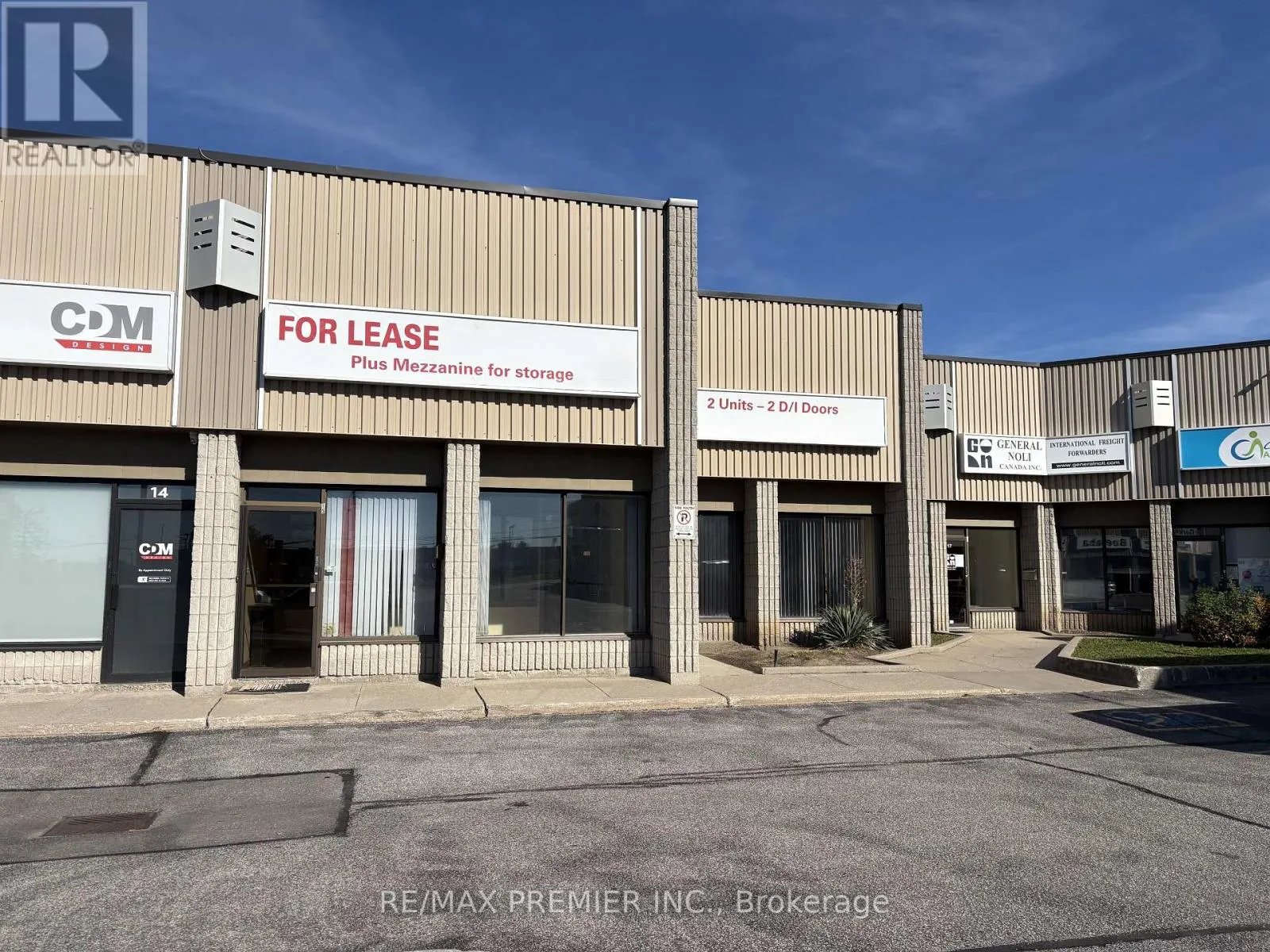 15 & 16 - 4300 STEELES AVENUE W