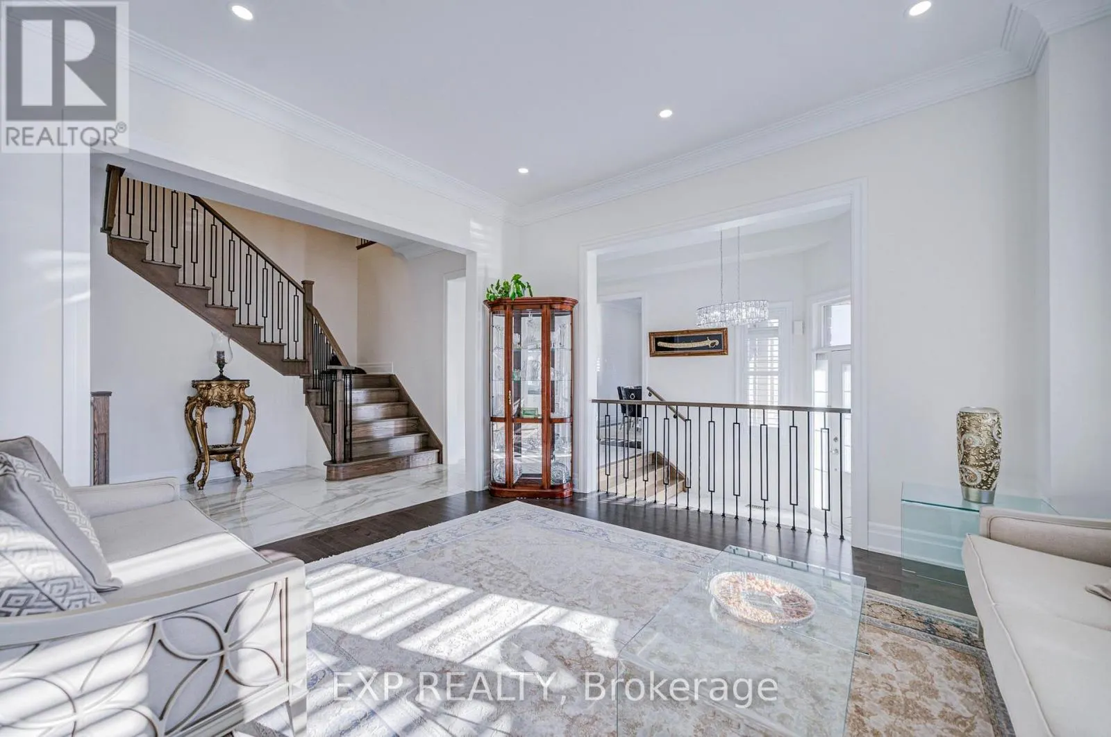 2 PIETROWSKI DRIVE