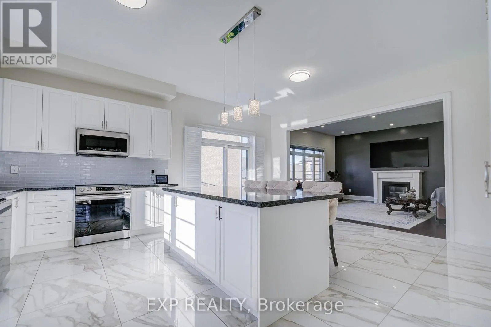 2 PIETROWSKI DRIVE