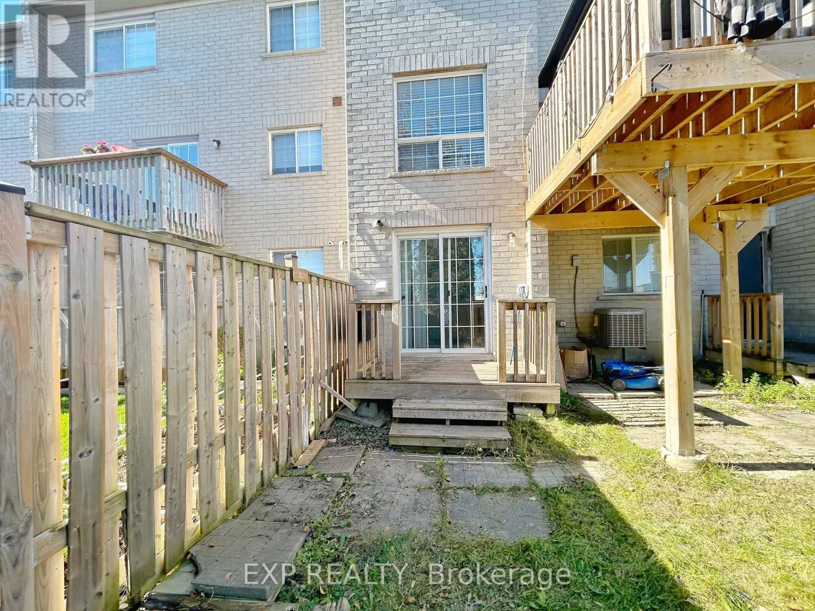 BSMT - 353 FLAGSTONE WAY