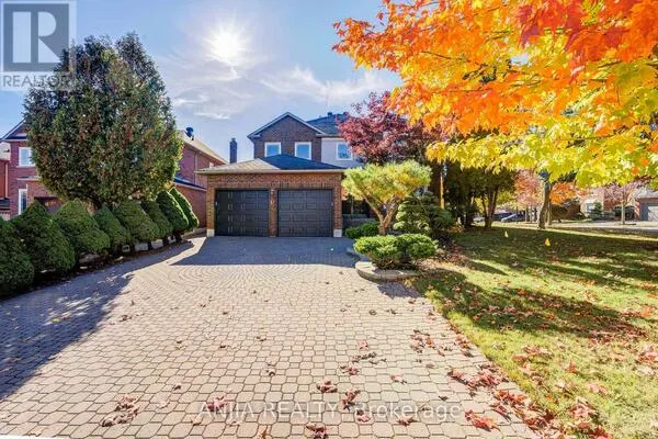 17 CHARRINGTON CRESCENT