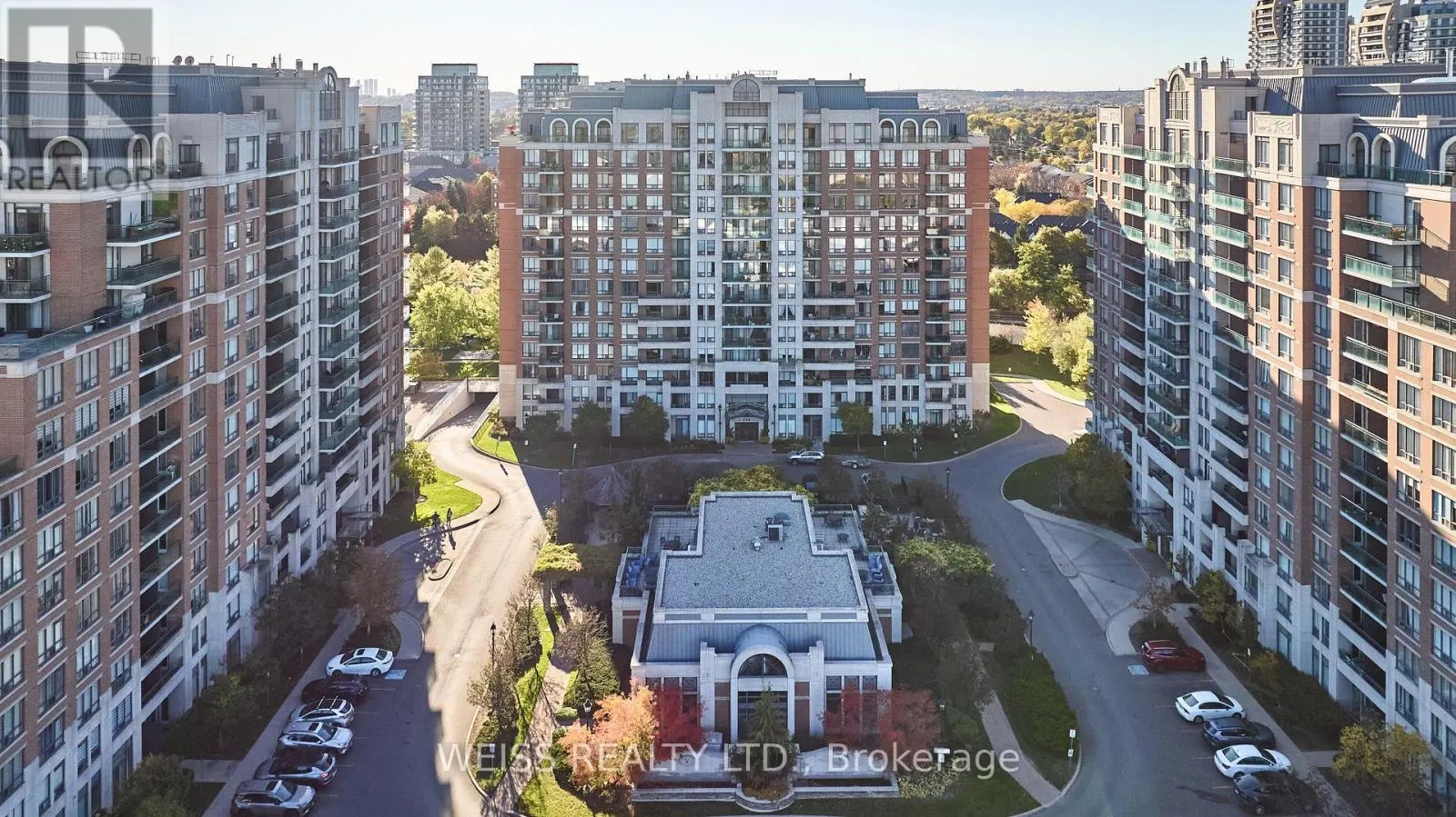 205 - 330 RED MAPLE ROAD