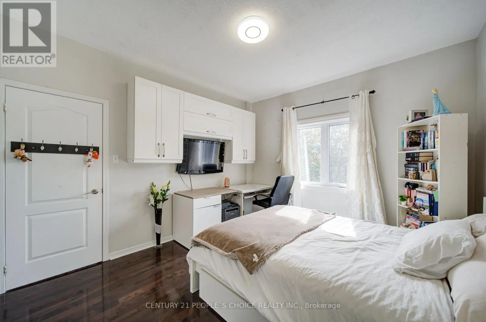 145 TRAILHEAD AVENUE