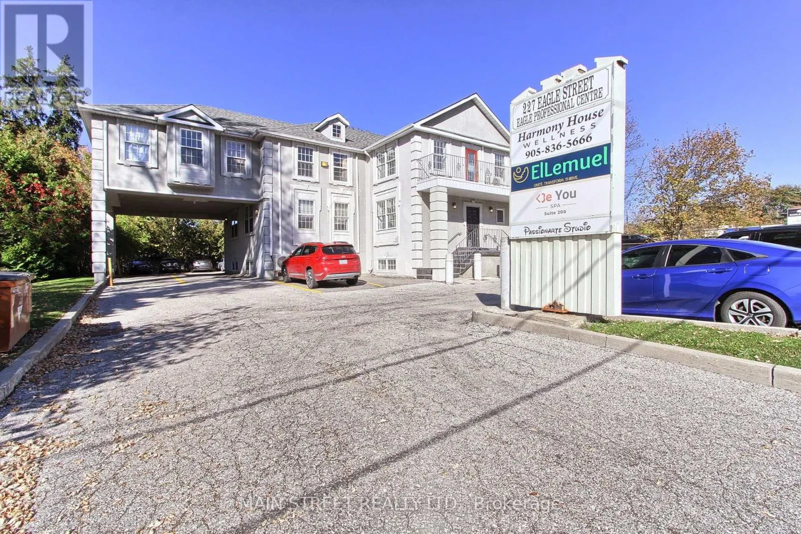 100 (MAIN) - 227 EAGLE STREET