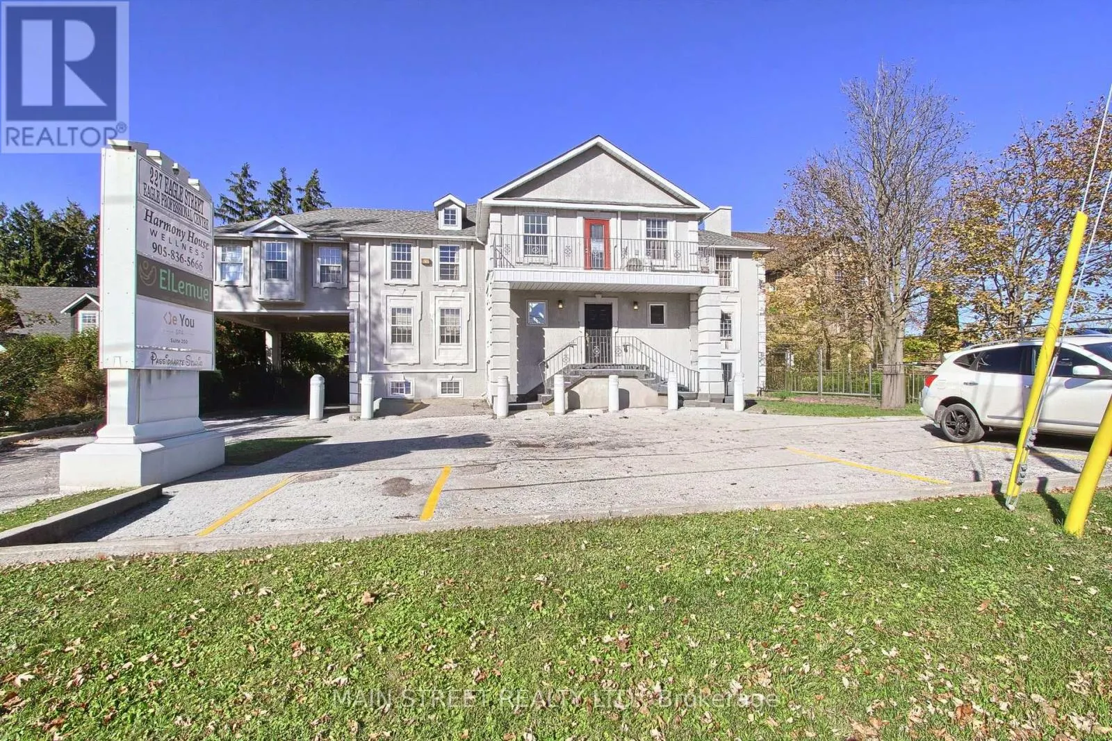 200 (LOWER) - 227 EAGLE STREET