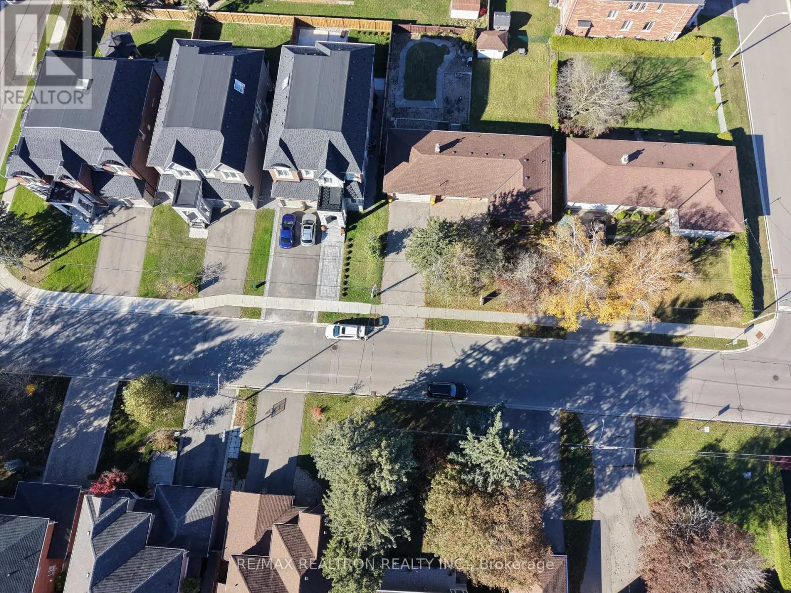 92 BOND CRESCENT
