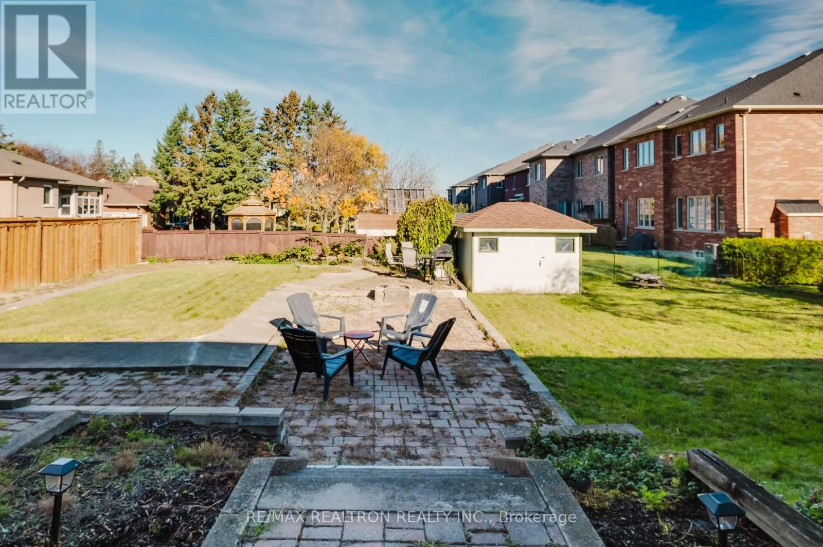 92 BOND CRESCENT