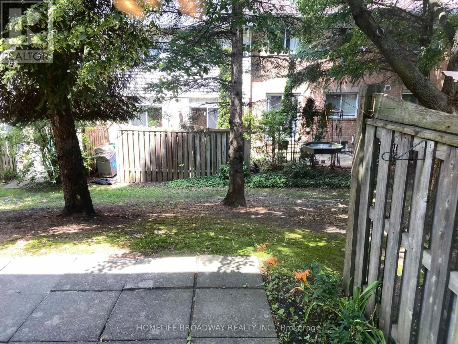 26 - 517 JACK GILES CIRCLE