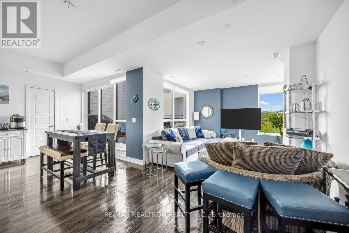 82 - 289 BROWARD WAY