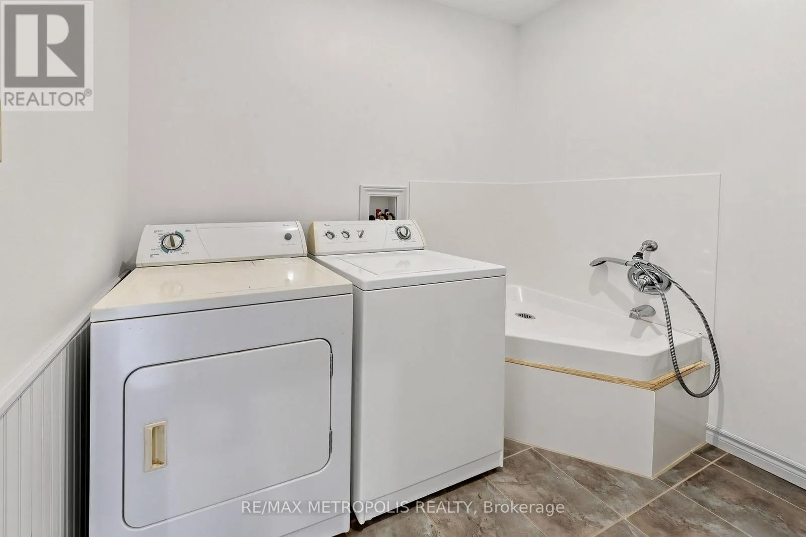 11590 SIDE ROAD 17