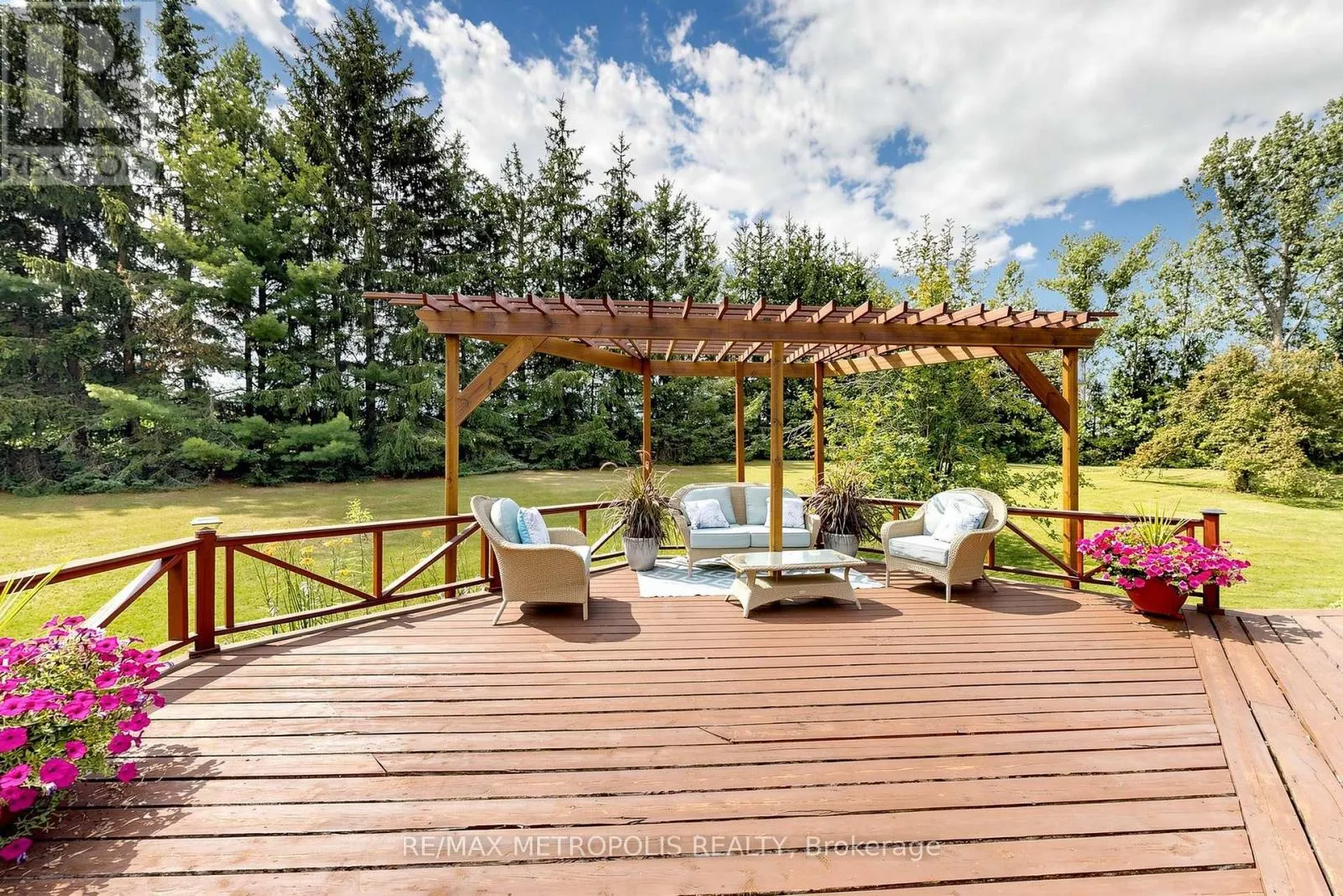 11590 SIDE ROAD 17
