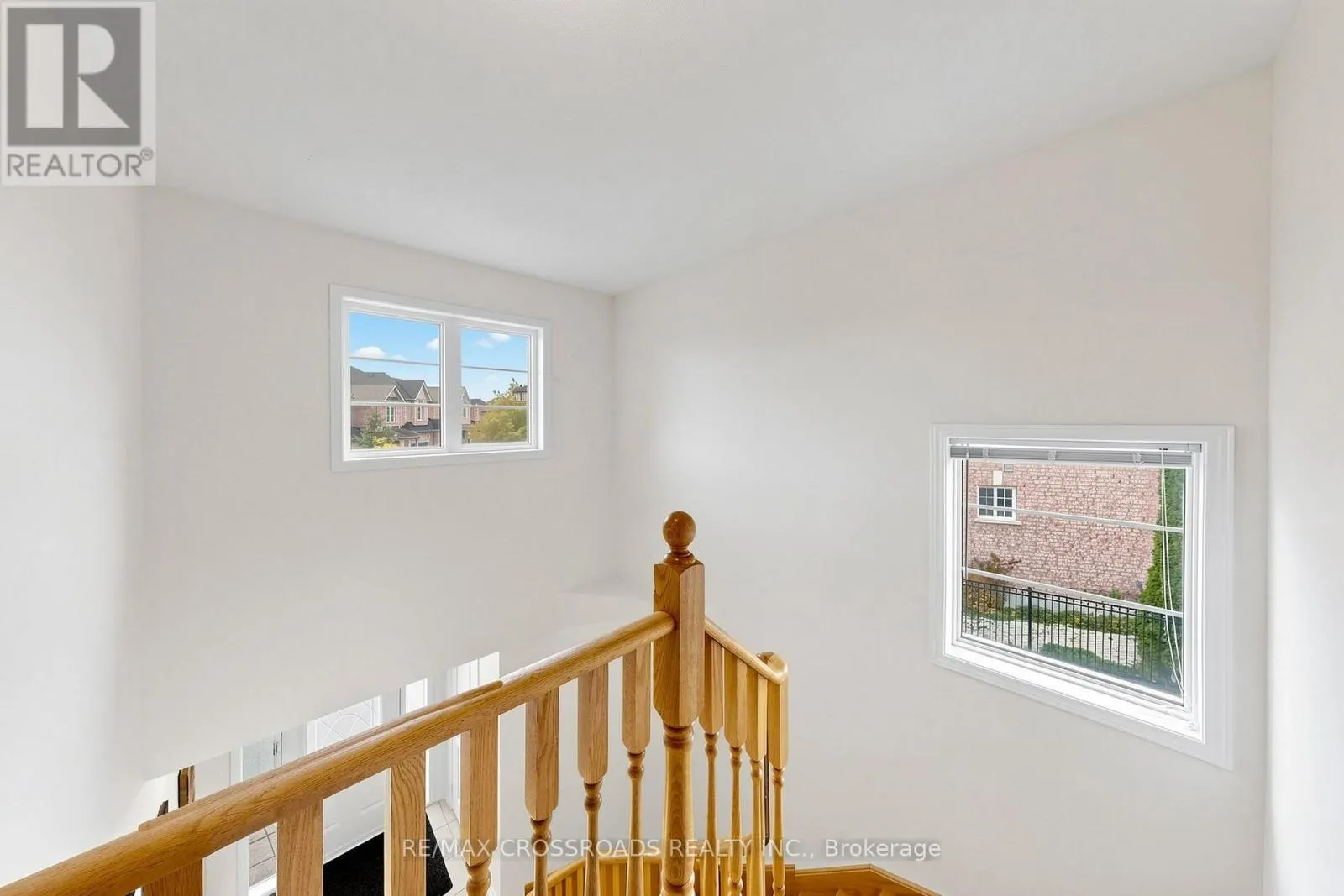 78 VERA LYNN CRESCENT