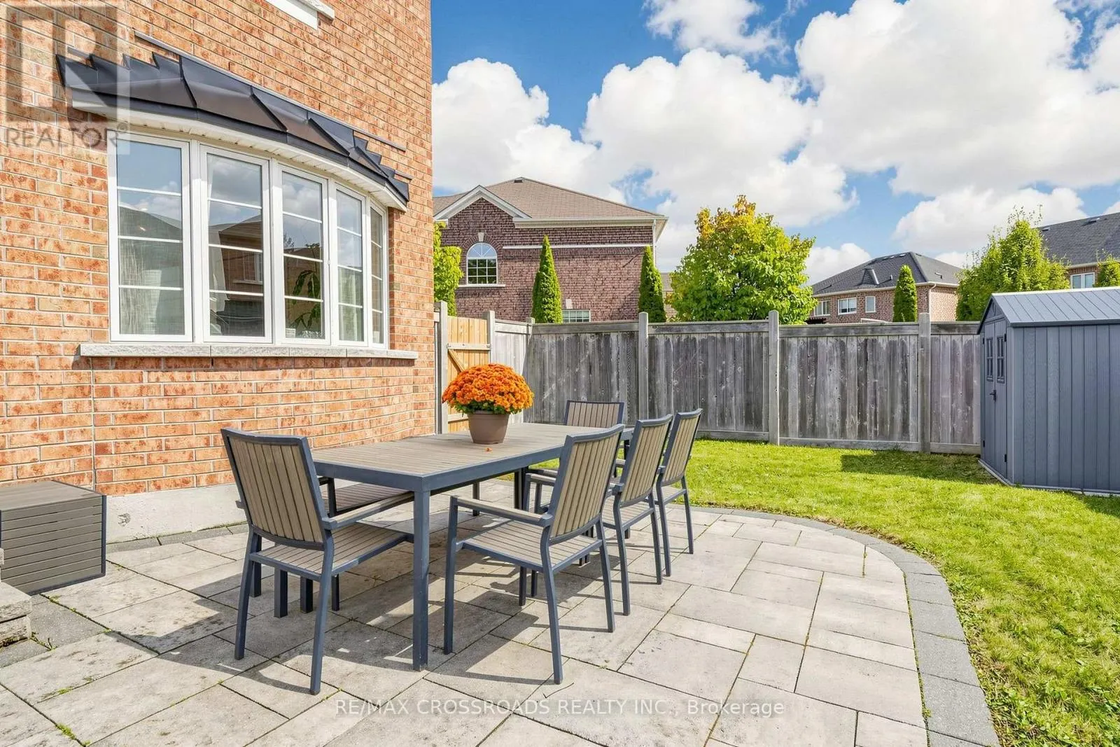 78 VERA LYNN CRESCENT