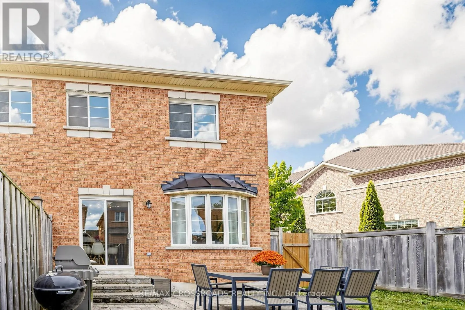 78 VERA LYNN CRESCENT