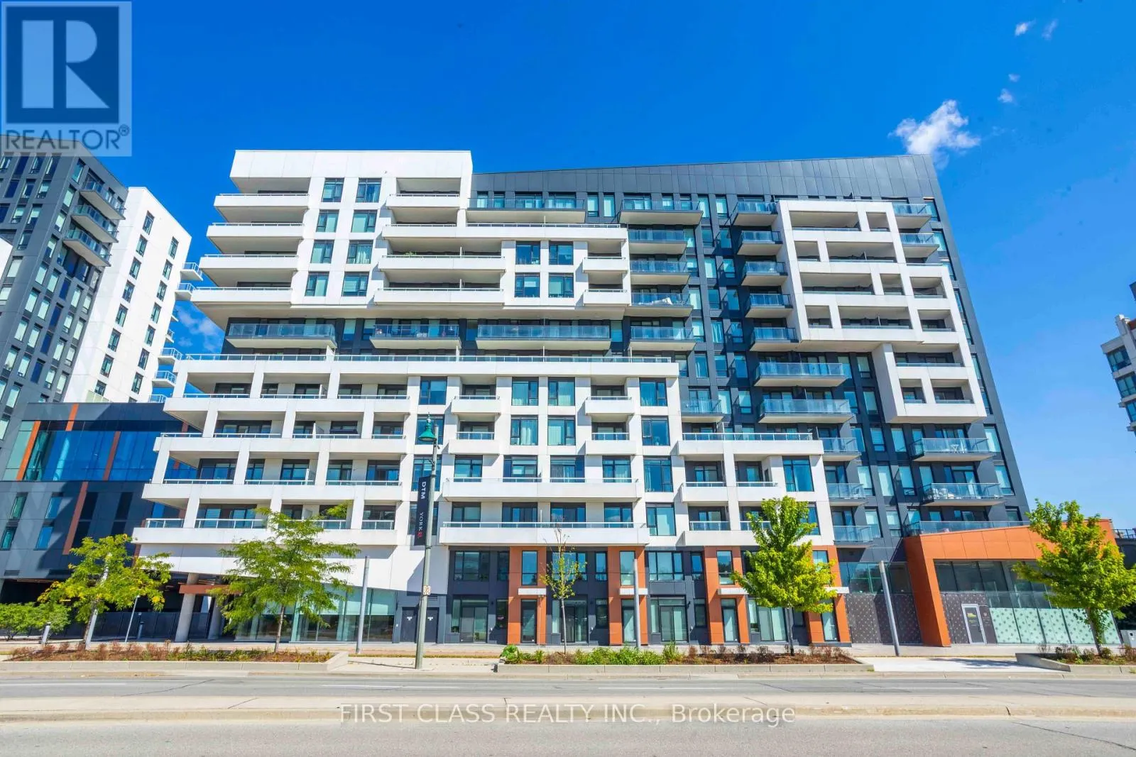 1212 - 8 ROUGE VALLEY DRIVE