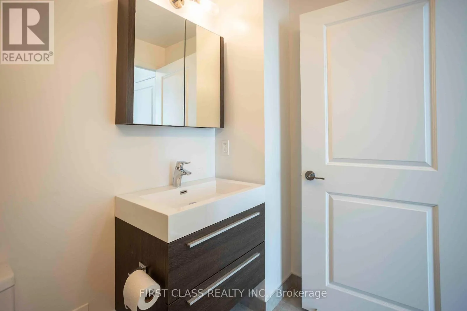 1212 - 8 ROUGE VALLEY DRIVE