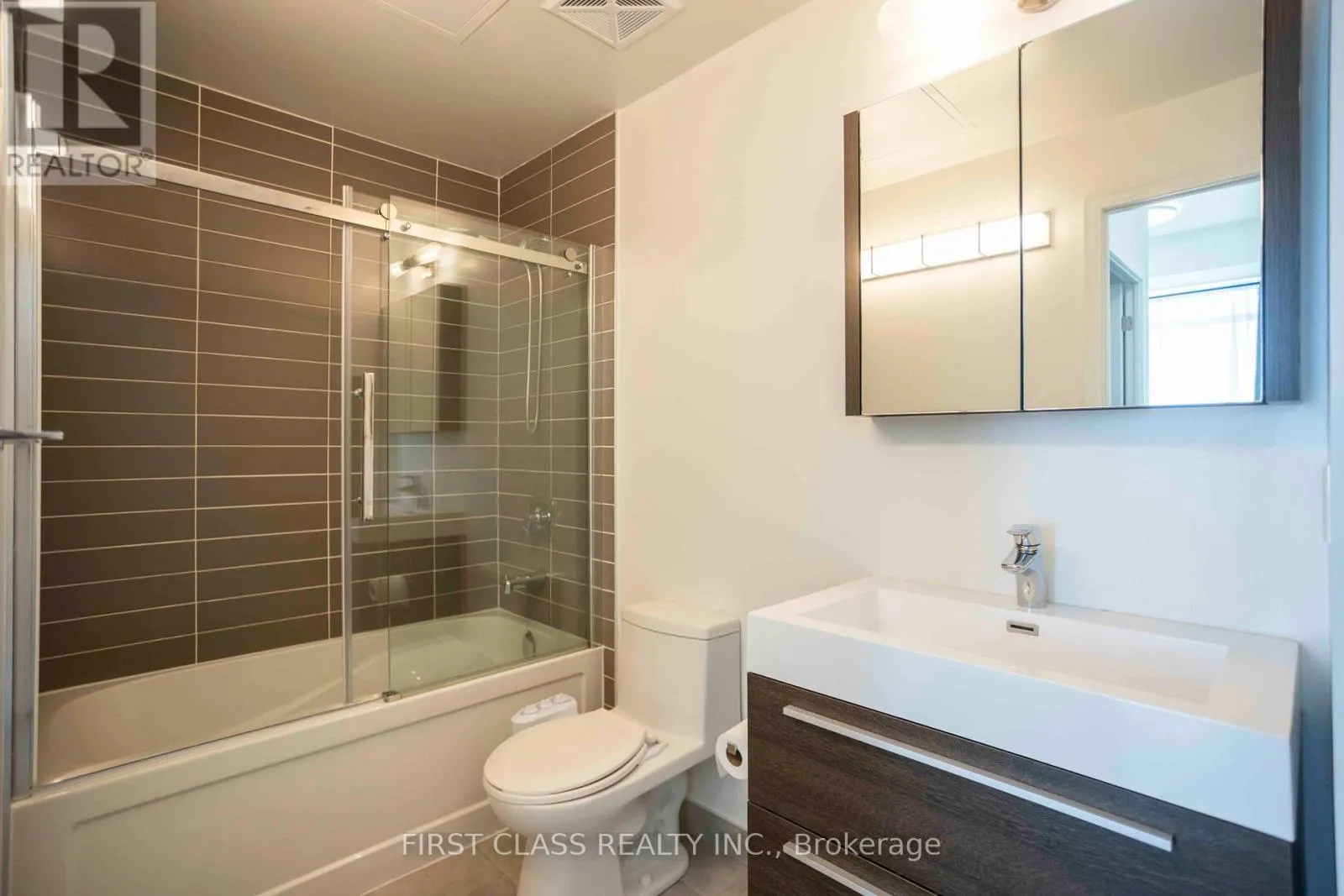 1212 - 8 ROUGE VALLEY DRIVE