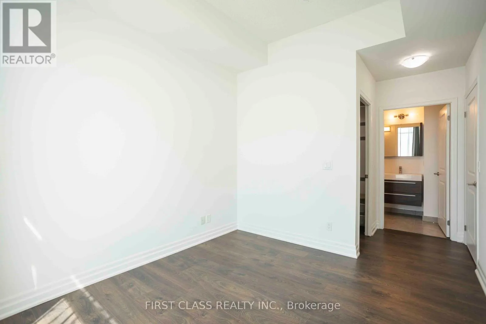 1212 - 8 ROUGE VALLEY DRIVE