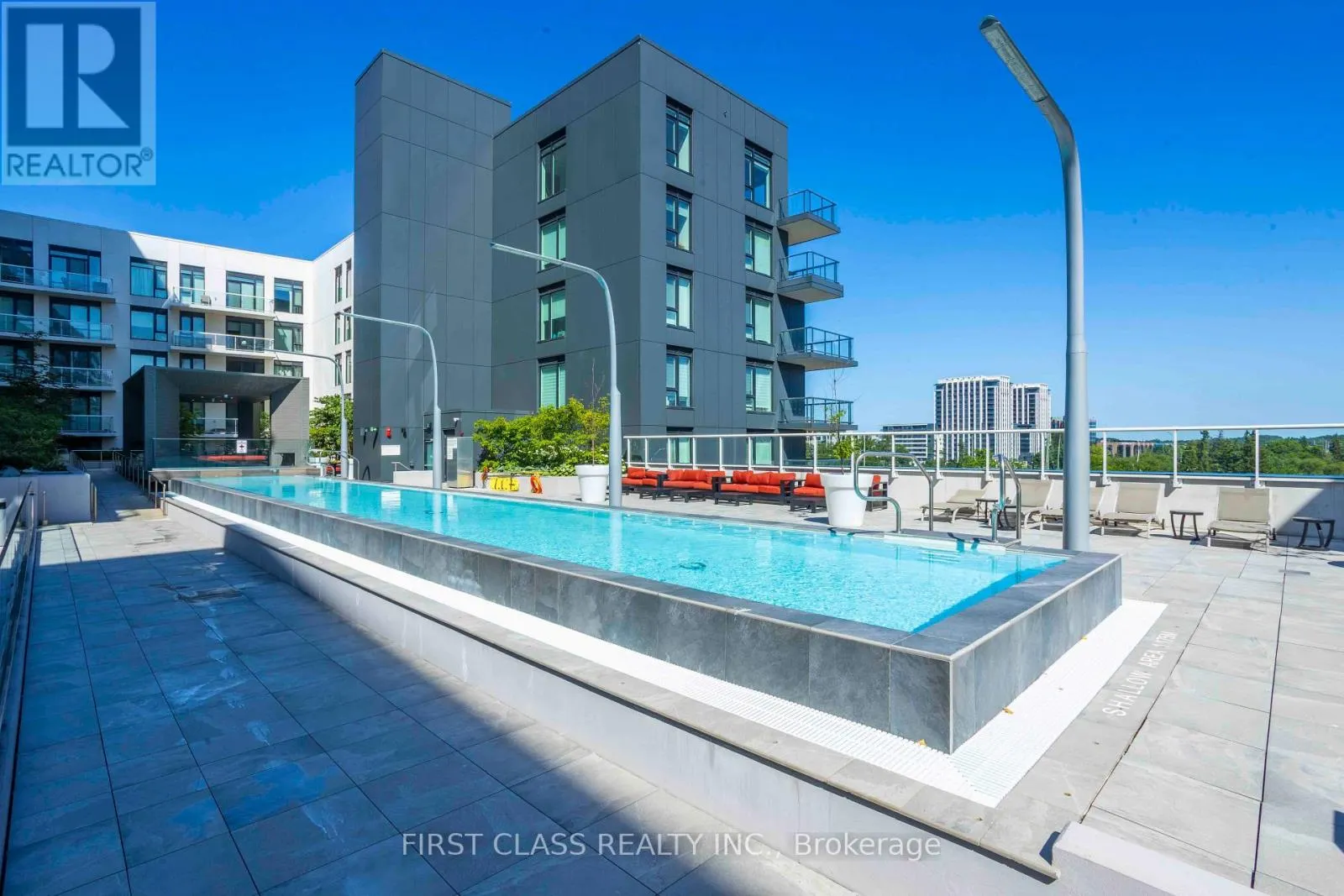1212 - 8 ROUGE VALLEY DRIVE