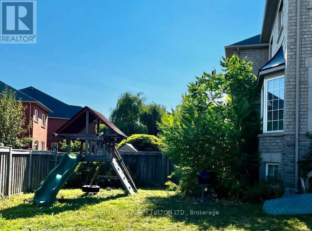 78 NAPANEE STREET