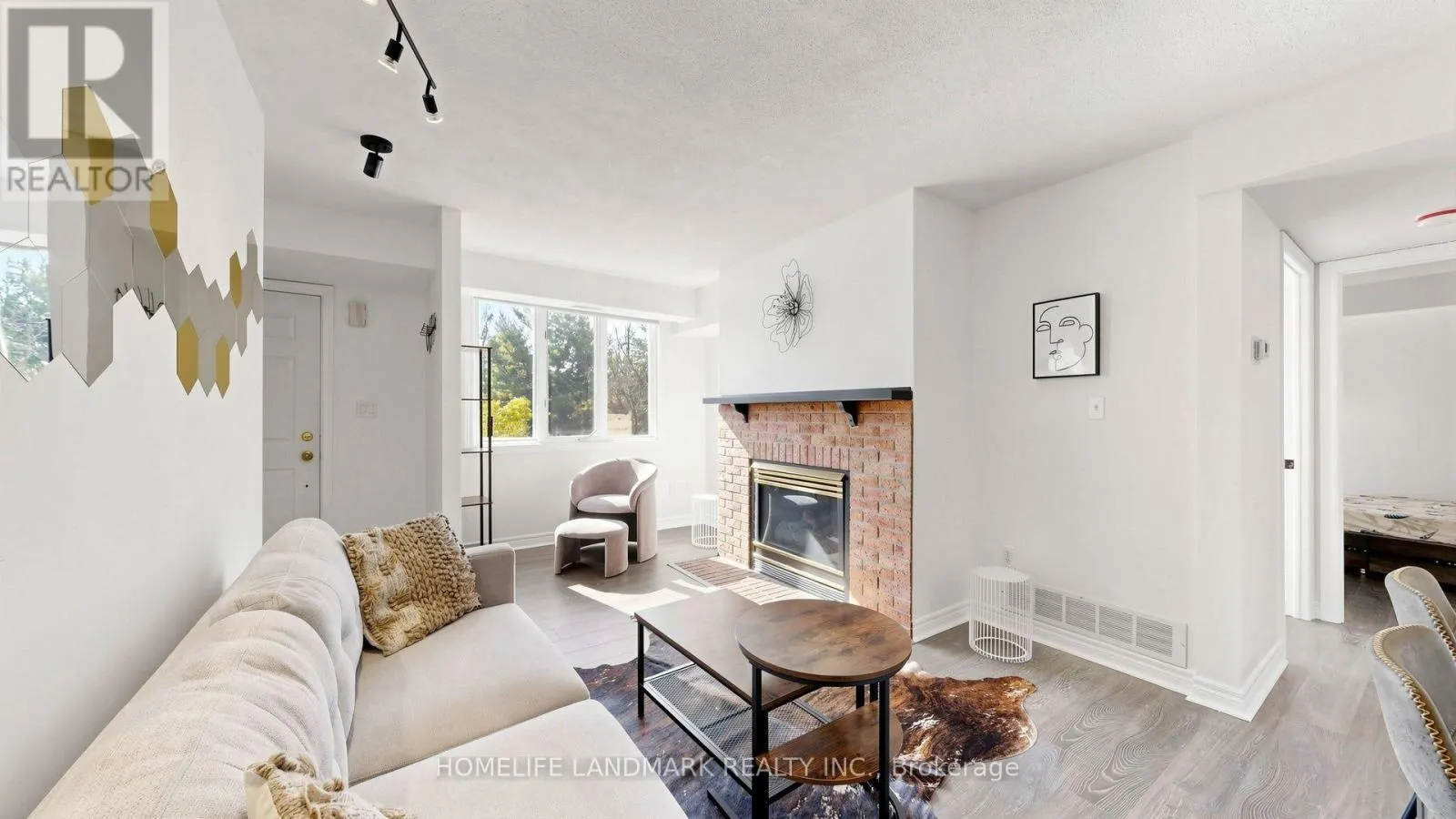 613 - 75 WELDRICK ROAD E