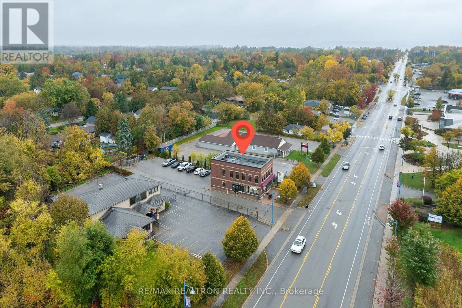 990 INNISFIL BEACH ROAD