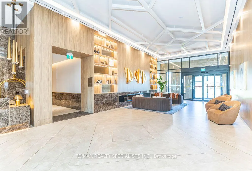 2407 - 21 MEADOWDALE ROAD