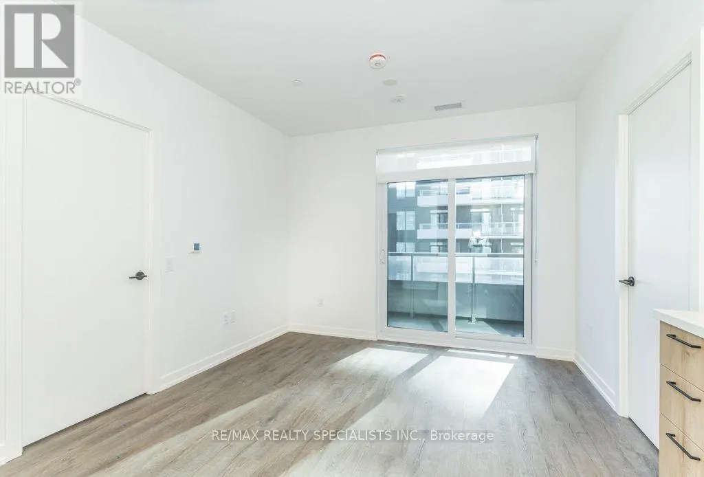 2407 - 21 MEADOWDALE ROAD