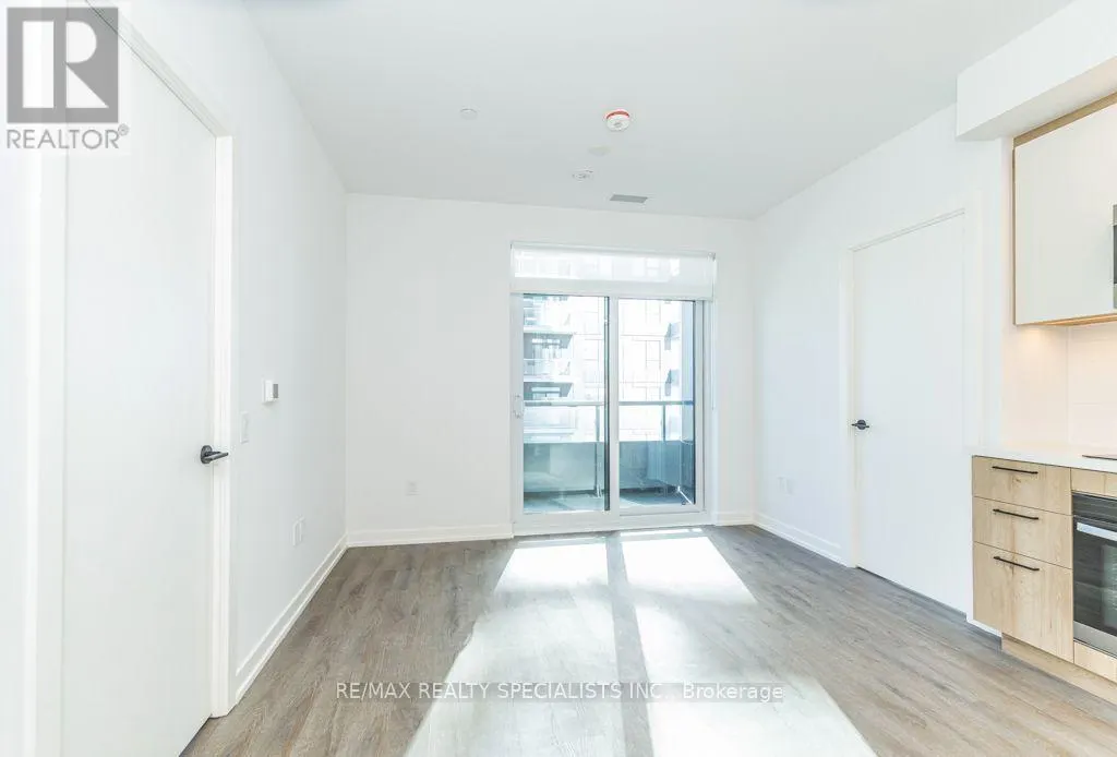 2407 - 21 MEADOWDALE ROAD