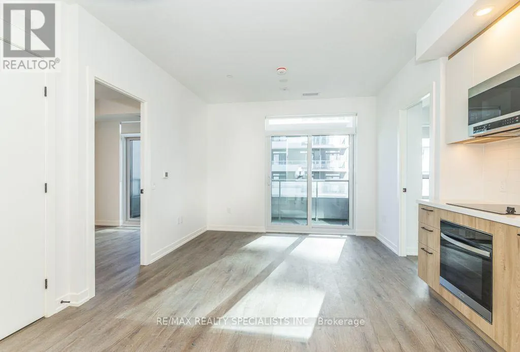 2407 - 21 MEADOWDALE ROAD