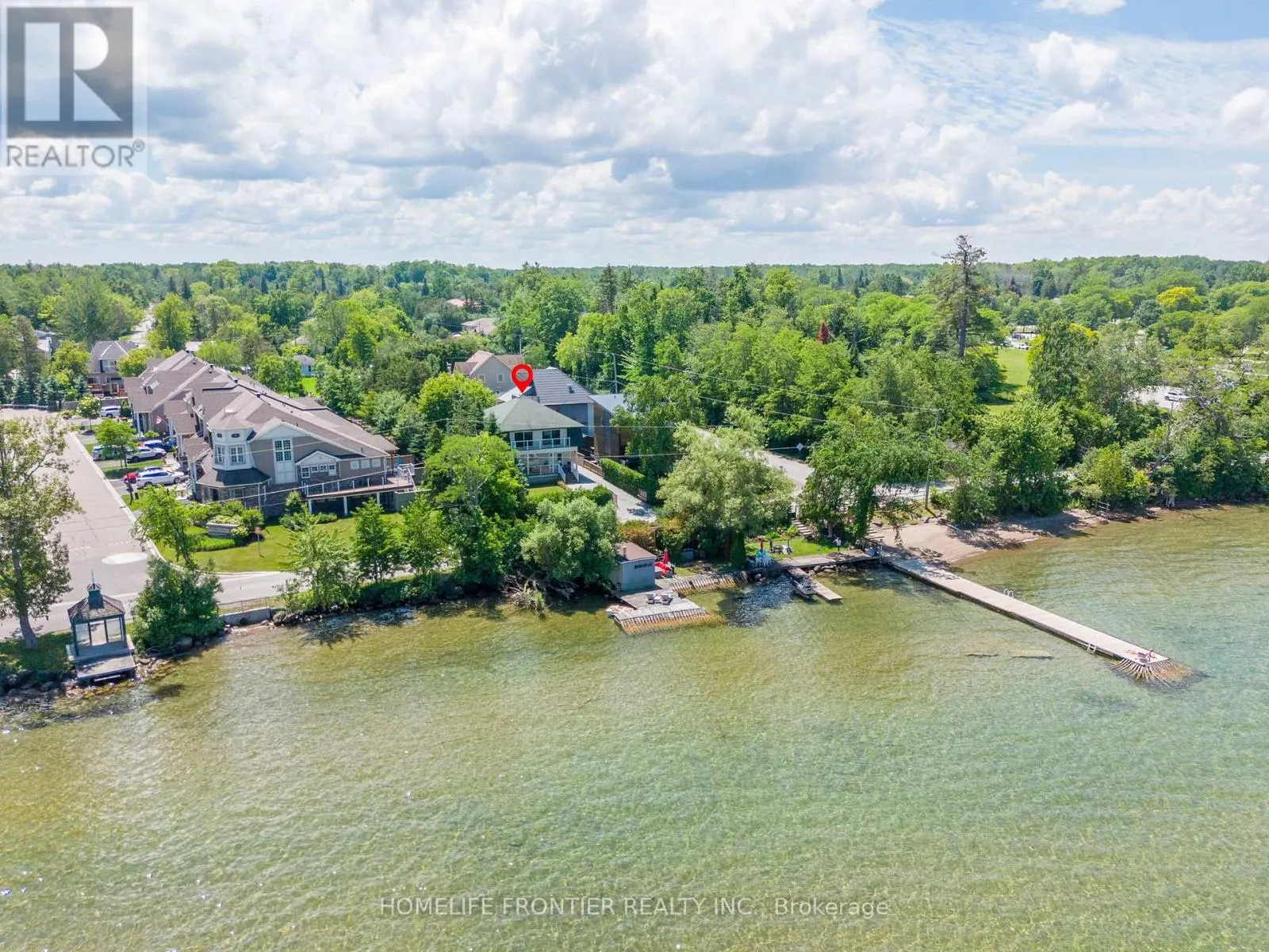 813 LAKE DRIVE E