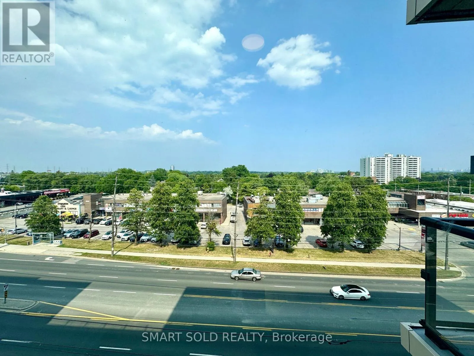 520 - 8188 YONGE STREET