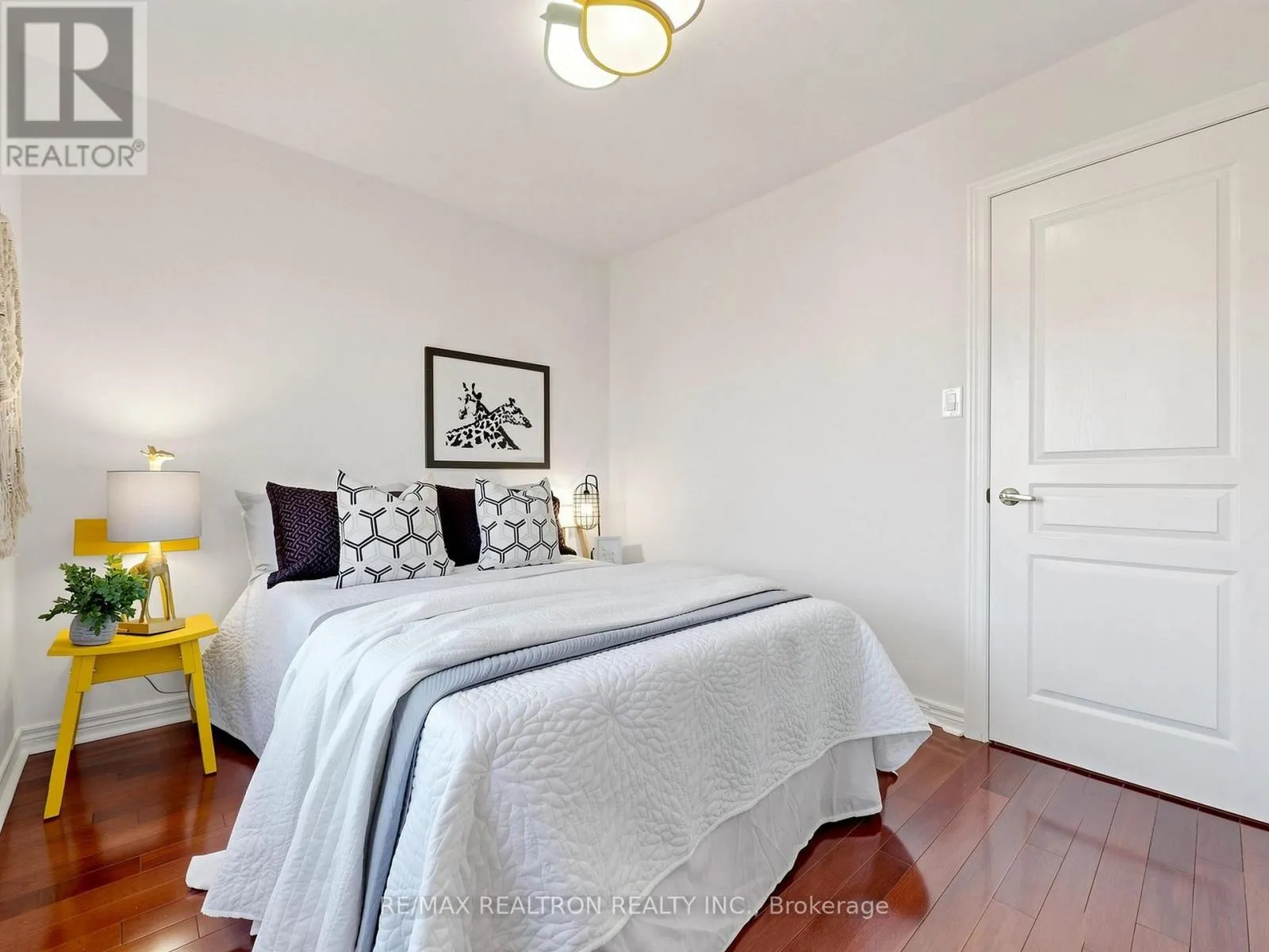46 MARY ELLEN BAKER CRESCENT