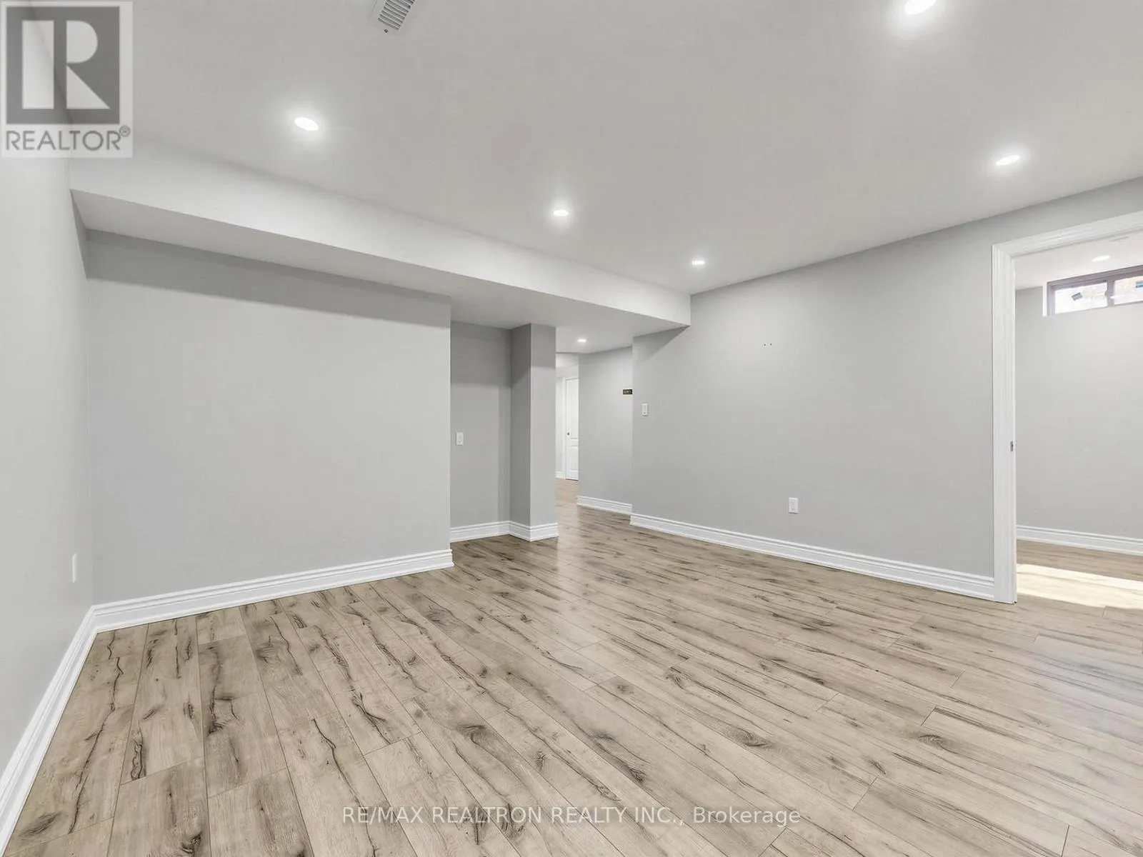 46 MARY ELLEN BAKER CRESCENT