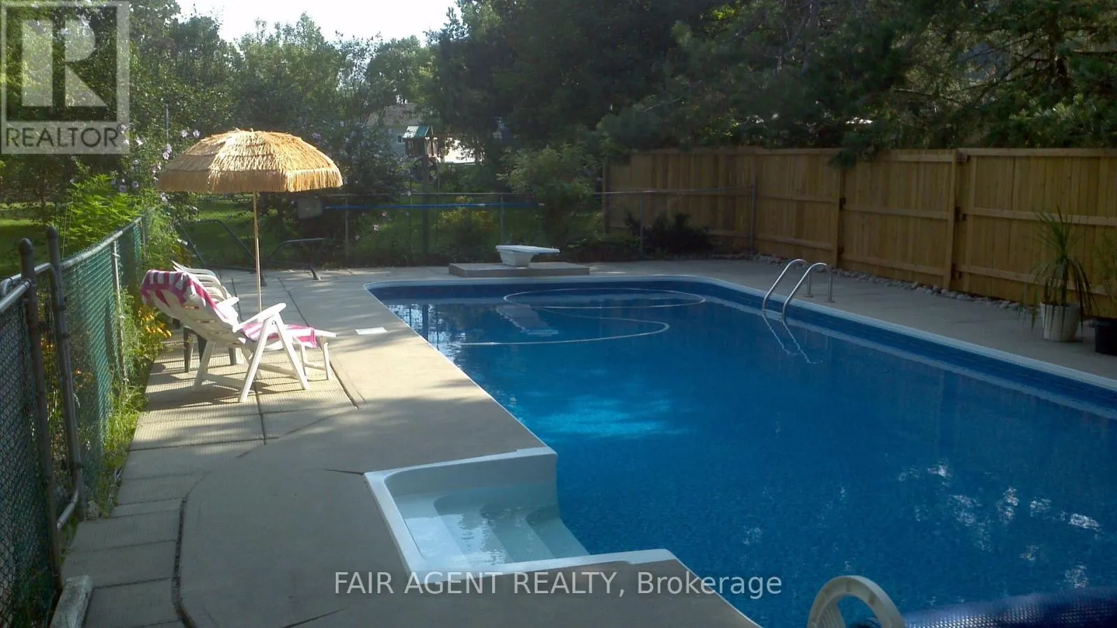 33 MAYNARD DRIVE